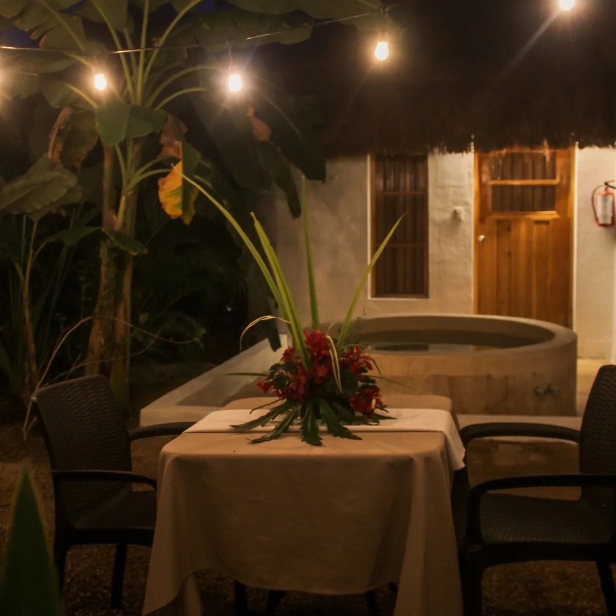 Casita del Peón — Garden patio