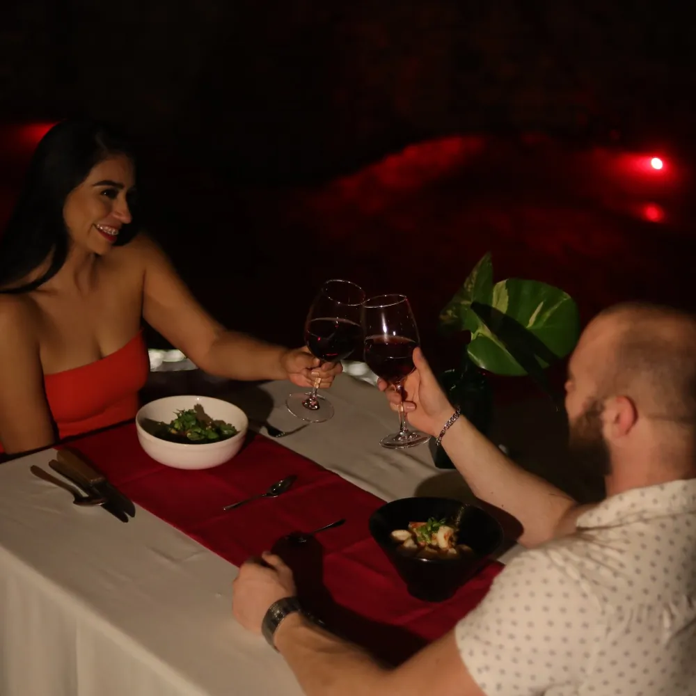 Romantic Dinner — Table