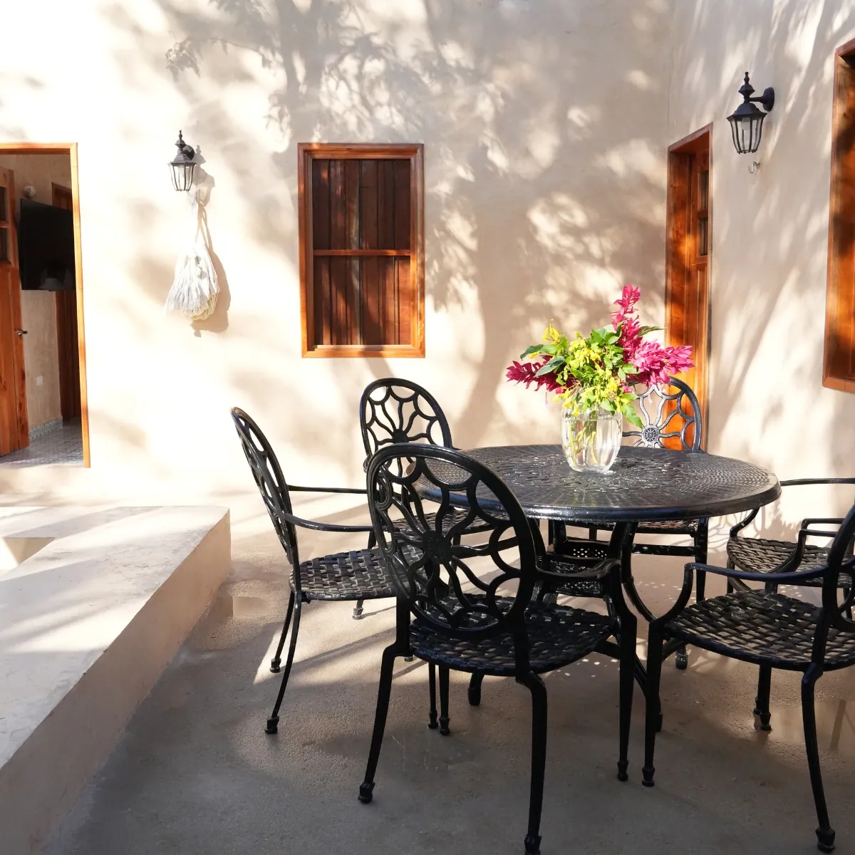 Suite — Patio